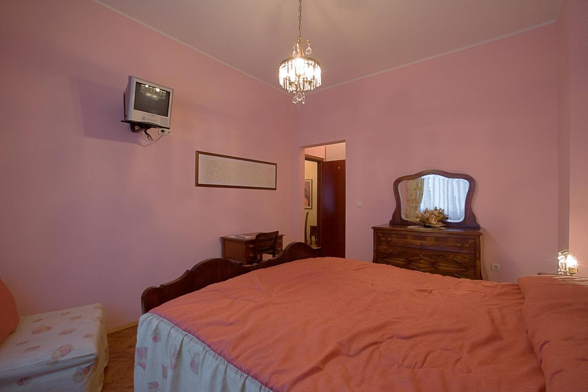 Casa Ferrari Bed & Breakfast Sofia Buitenkant foto