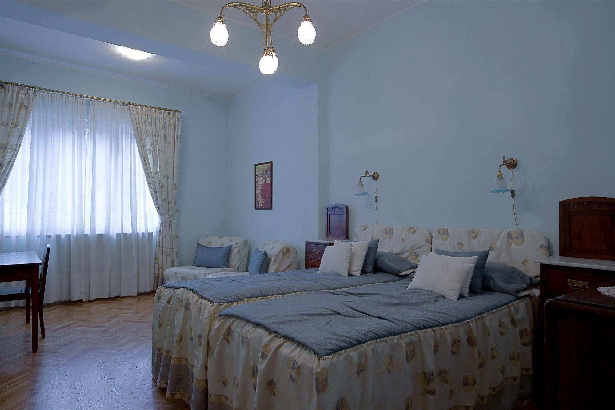 Casa Ferrari Bed & Breakfast Sofia Buitenkant foto
