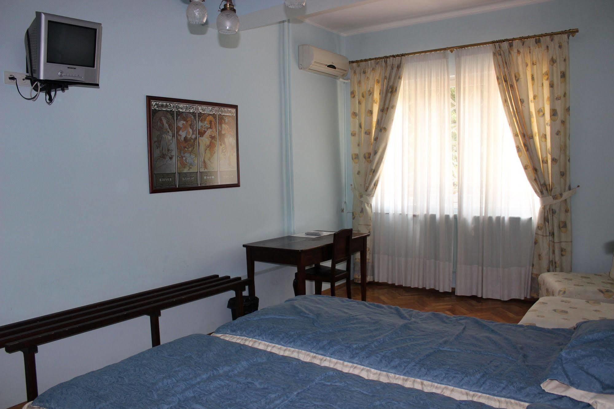 Casa Ferrari Bed & Breakfast Sofia Buitenkant foto