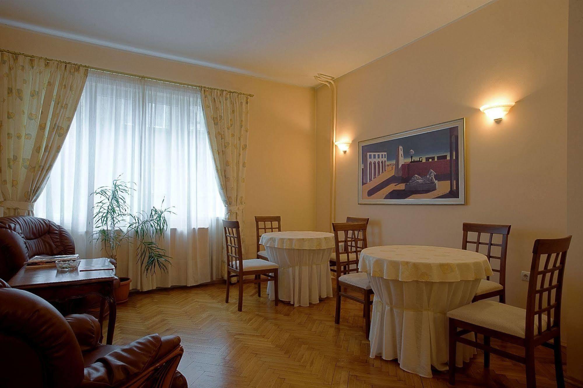 Casa Ferrari Bed & Breakfast Sofia Buitenkant foto