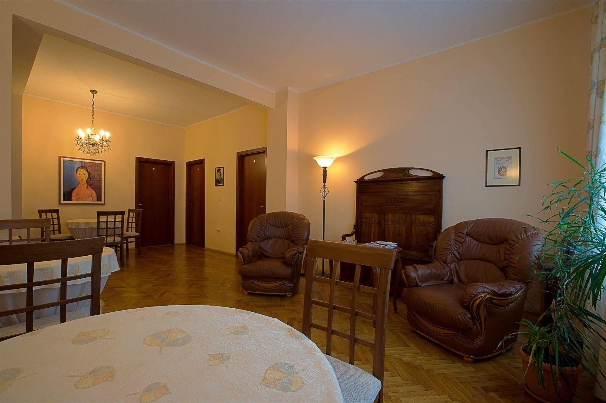 Casa Ferrari Bed & Breakfast Sofia Buitenkant foto