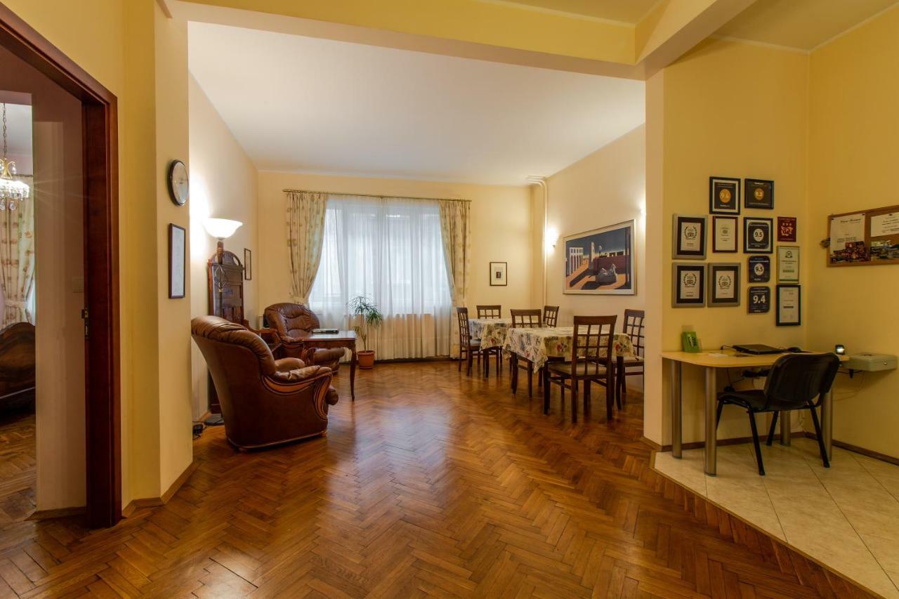 Casa Ferrari Bed & Breakfast Sofia Buitenkant foto