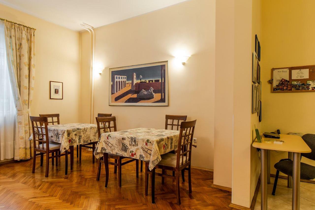 Casa Ferrari Bed & Breakfast Sofia Buitenkant foto